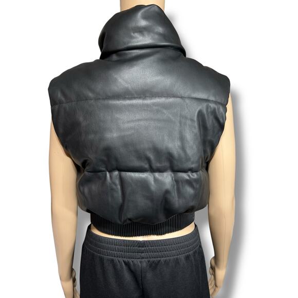 Ci Sono by Cavalini Womens Faux Leather Puffer Vest Sherpa Lined Crop Black Med - Picture 4 of 12